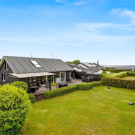 Adser - 300m From The Sea By Interhome Hejls